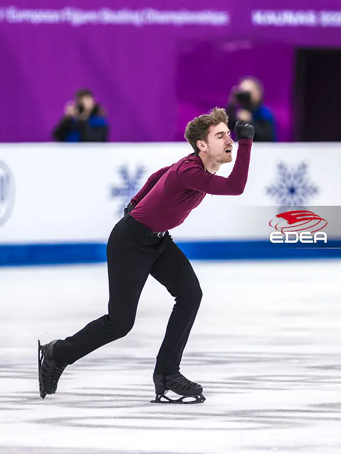 Ice Gallery Skates U.S.